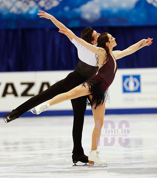 Lorraine McNamara & Quinn Carpenter (USA)