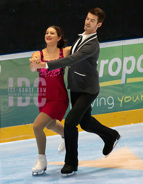 Aurelija Ipolito & J.T. Michel (LAT)