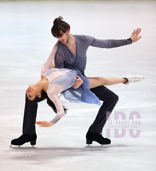 Leia Dozzi & Michael Albert Valdez (HUN)