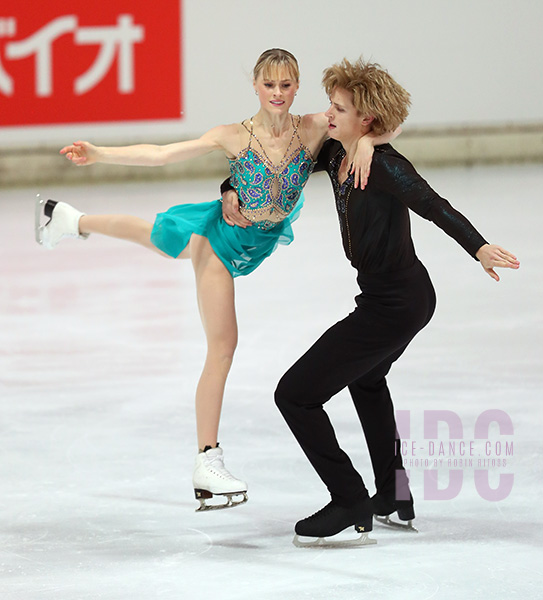 Haley Sales & Nikolas Wamsteeker (CAN)