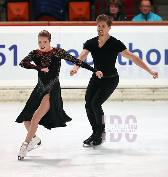 Christina Carreira & Anthony Ponomarenko (USA)