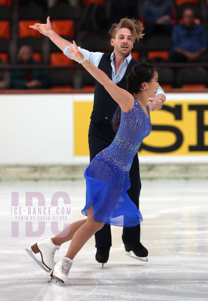 Yura Min & Daniel Eaton (KOR)