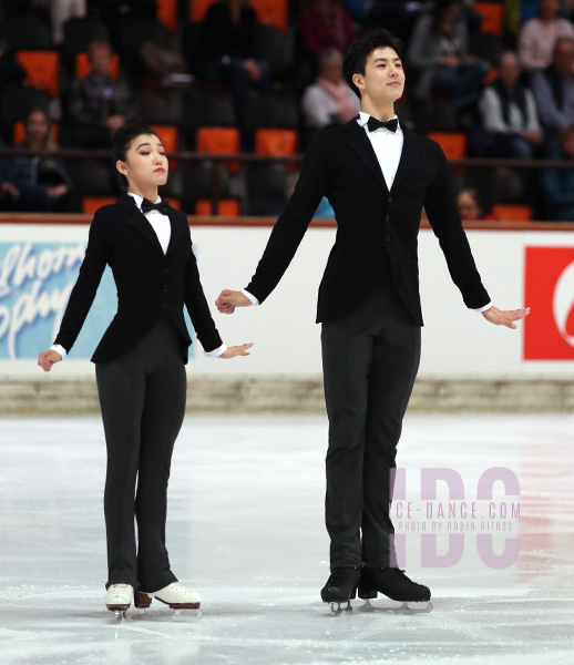 Shiyue Wang & Xinyu Liu (CHN)