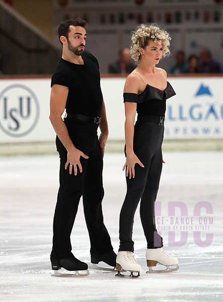 Olivia Smart & Adrian Diaz (ESP)