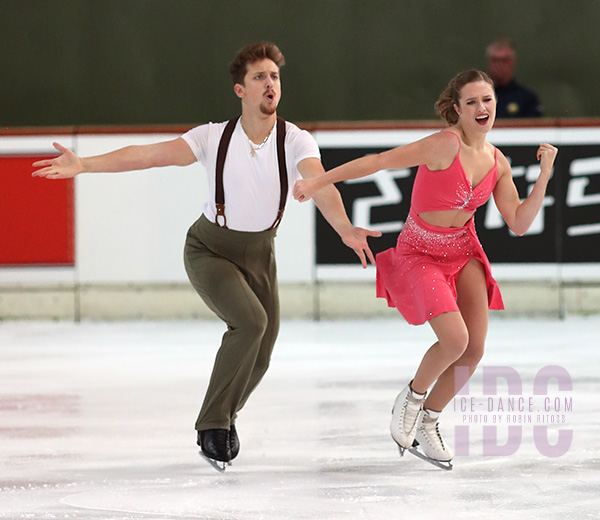 Christina Carreira & Anthony Ponomarenko (USA)