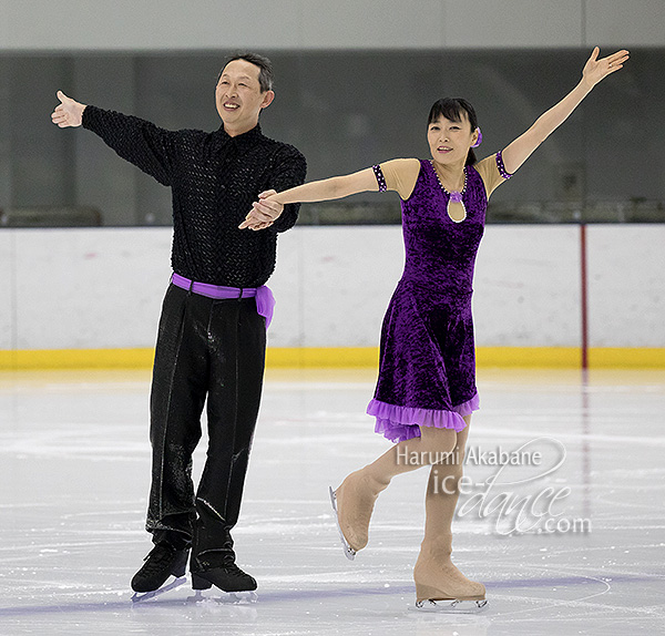 Sayaka Matsubara & Hiroyuki Saura
