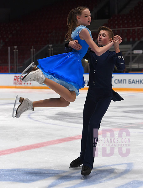 Varvara Snetkova & Vladislav Davydov