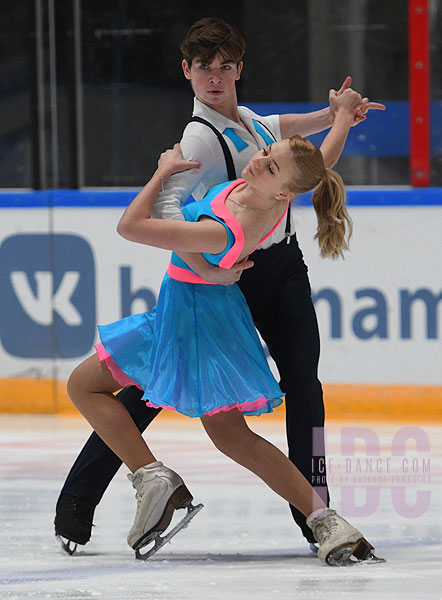 Anna Alyoshina & Fedor Gagarin