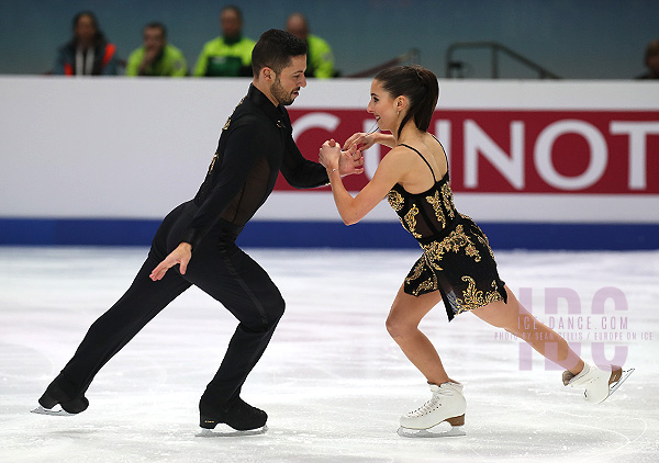 Lilah Fear & Lewis Gibson (GBR)
