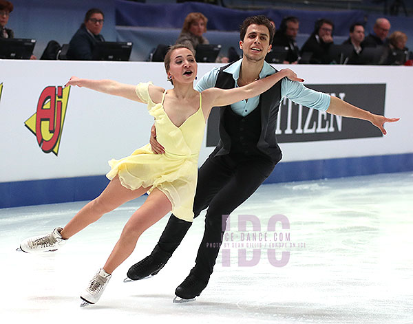 Adelina Galyavieva & Louis Thauron (FRA)