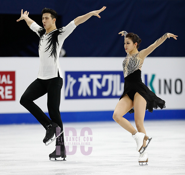 Shiyue Wang & Xinyu Liu (CHN)
