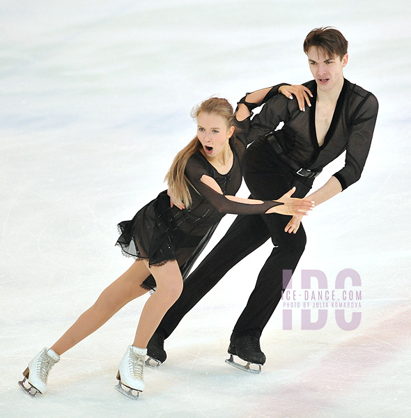 Arina Ushakova & Maxim Nekrasov