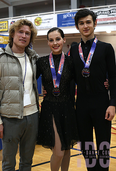 Novice - Helena Carhart & Volodymyr Horovyi (silver)