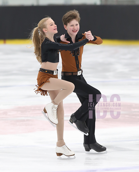 Michelle Deych & Wiles Middlekauff