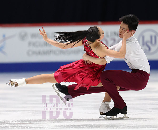 Miku Makita & Tyler Gunara  (CAN)