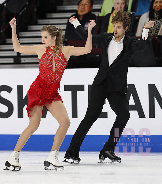 Christina Carreira & Anthony Ponomarenko (USA)