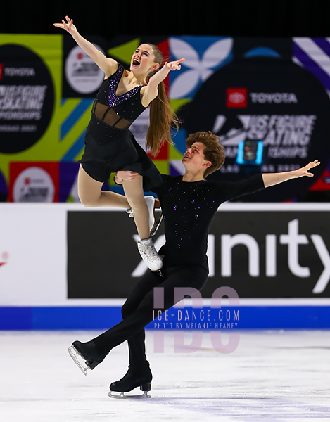 Oona Brown & Gage Brown