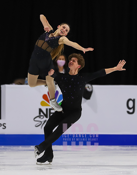 Oona Brown & Gage Brown