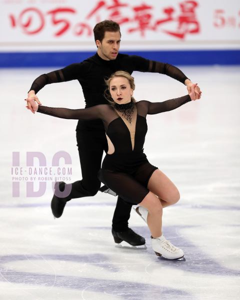 Adelina Galyavieva & Louis Thauron (FRA)
