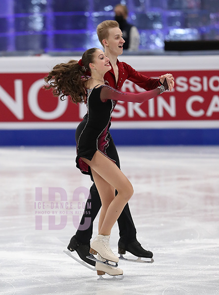 Ekaterina Kuznetsova & Oleksandr Kolosovskyi (AZE)