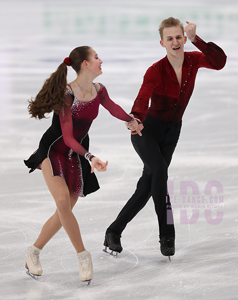 Ekaterina Kuznetsova & Oleksandr Kolosovskyi (AZE)