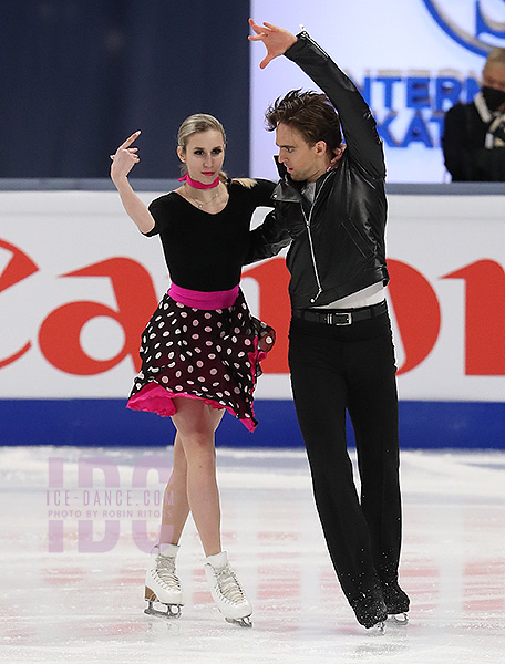 Anna Yanovskaya & Adam Lukacs (HUN)