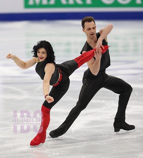 Natalia Kaliszek & Maksym Spodyriev (POL)