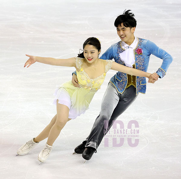 Ayano Sasaki & Atsuhiko Tamura