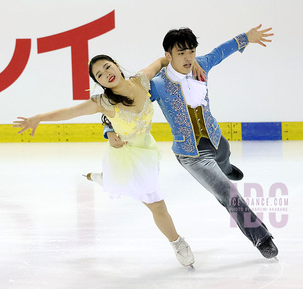 Ayano Sasaki & Atsuhiko Tamura