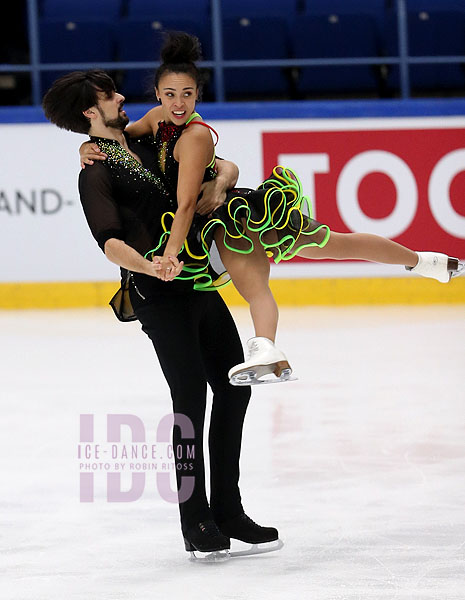 Jennifer Janse Von Rensburg & Benjamin Steffan (GER)