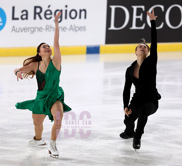 Allison Reed & Saulius Ambrulevičius (LTU)