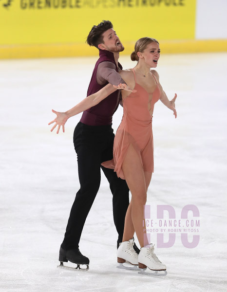Alexandra Stepanova & Ivan Bukin (RUS)