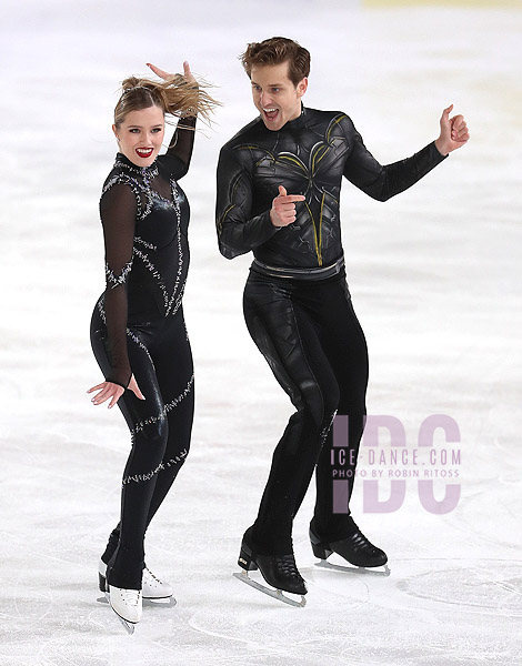 Christina Carreira & Anthony Ponomarenko (USA)