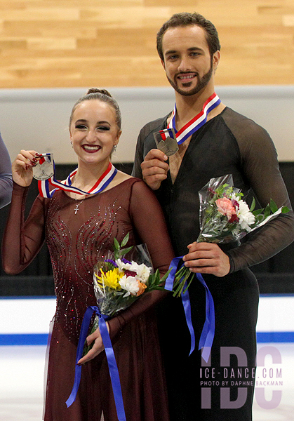 Bronze - Molly Cesanek & Yehor Yehorov (USA)