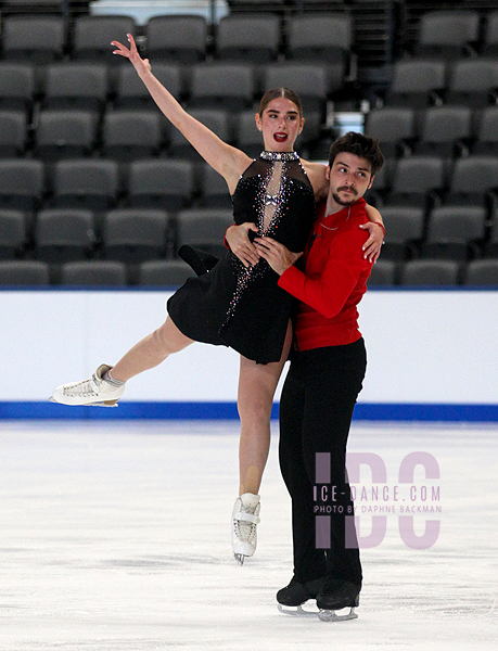 Yuliia Zhata & Berk Akalin (TUR)