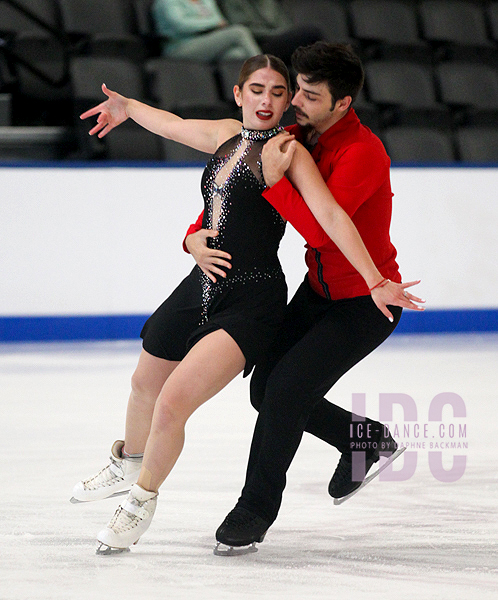 Yuliia Zhata & Berk Akalin (TUR)
