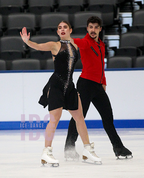 Yuliia Zhata & Berk Akalin (TUR)