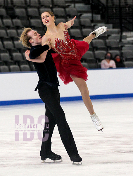 Sasha Fear & George Waddell (GBR)
