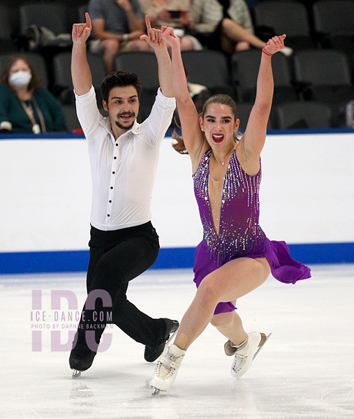 Yuliia Zhata & Berk Akalin (TUR)