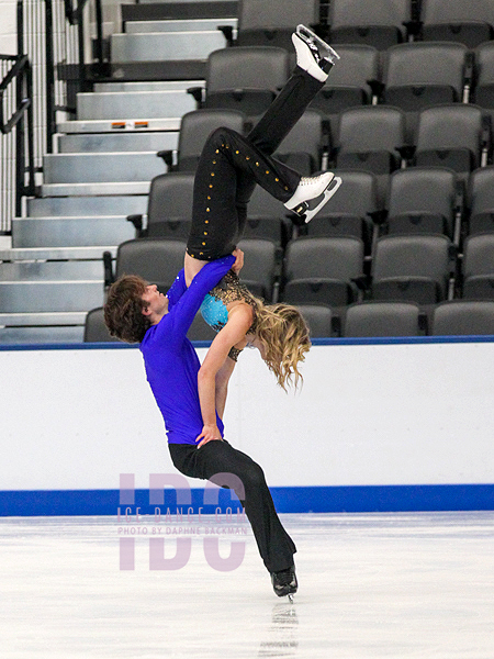 Eva Pate & Logan Bye (USA)