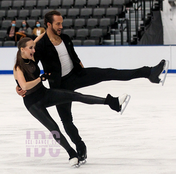 Molly Cesanek & Yehor Yehorov (USA)