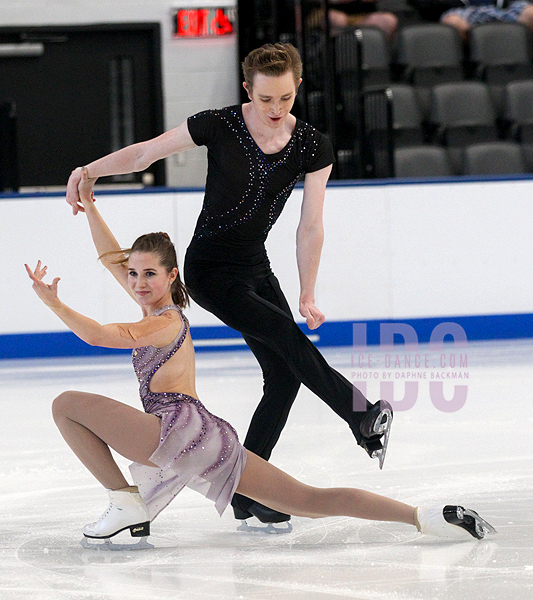 Klara Kowar & TJ Carey (USA)
