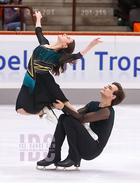 Chelsea Verhaegh & Sherim Van Geffen (NED)
