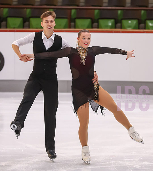 Maria Sofia Pucherova & Nikita Lysak (UKR)