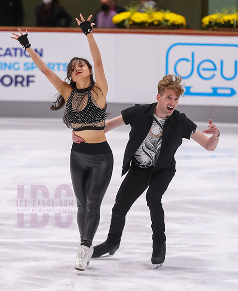 Yura Min & Daniel Eaton (KOR)