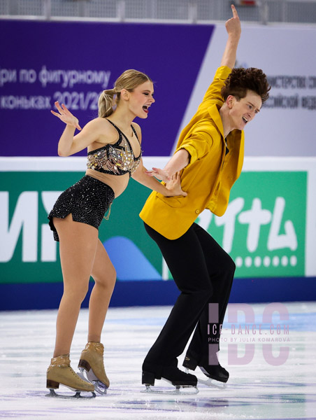 Anastasia Skoptsova & Kirill Aleshin (RUS)
