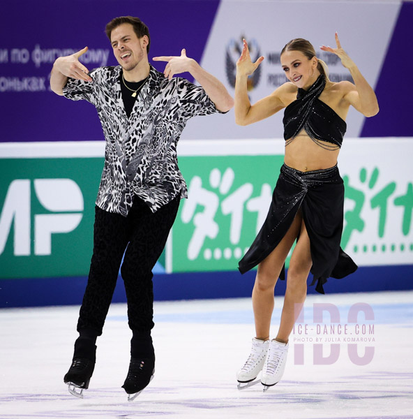 Victoria Sinitsina & Nikita Katsalapov (RUS)