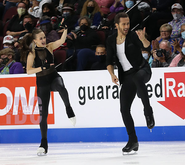 Molly Cesanek & Yehor Yehorov (USA)