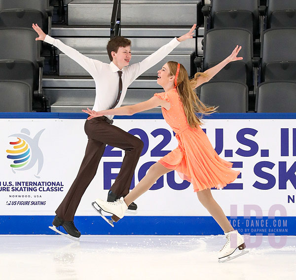 Michelle Deich & Wiles Middlekauff