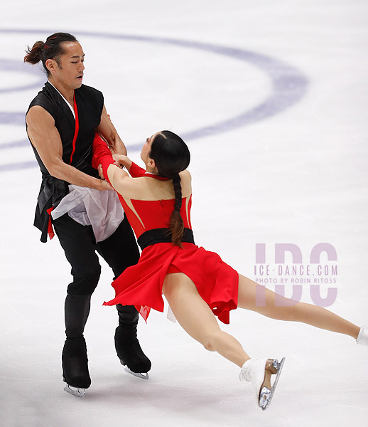 Kana Muramoto & Daisuke Takahashi (JPN)